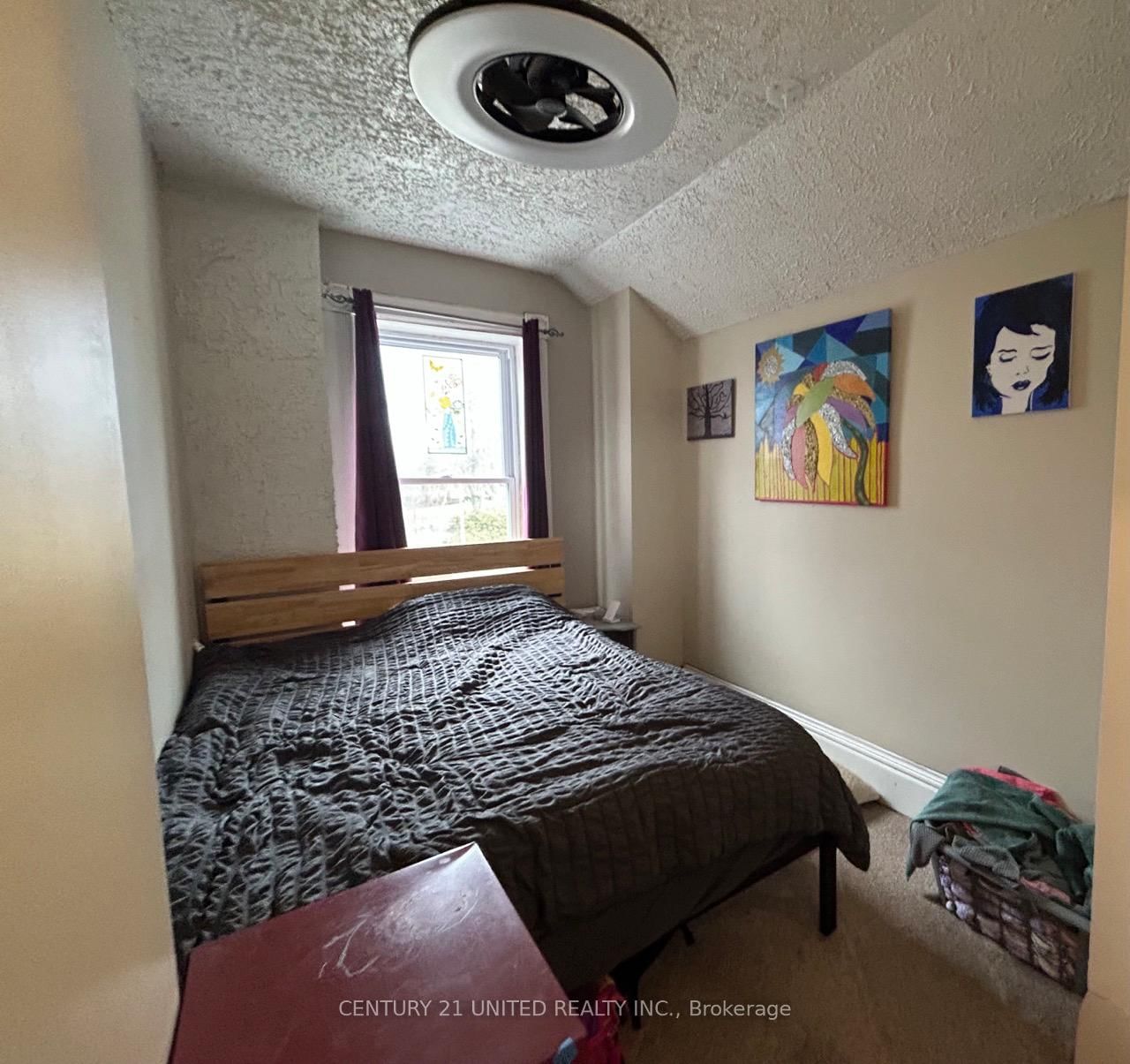 136 Robinson Street - Photo 28