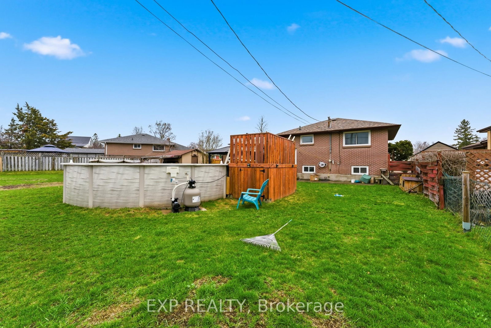 Detached House for sale at 1 Nelles Avenue, Quinte West, Ontario, K8V 3A6 - Sidney Ward - MLS: X12964258