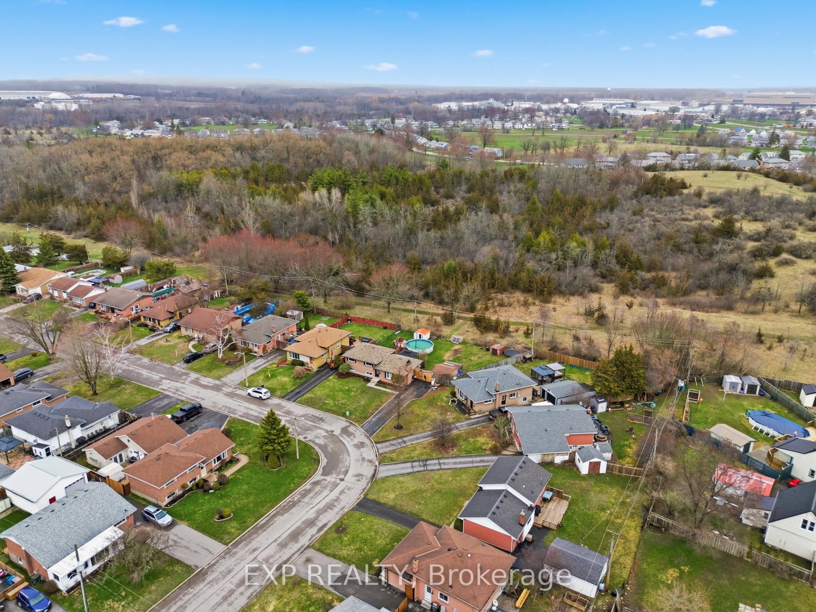 Detached House for sale at 1 Nelles Avenue, Quinte West, Ontario, K8V 3A6 - Sidney Ward - MLS: X12964258