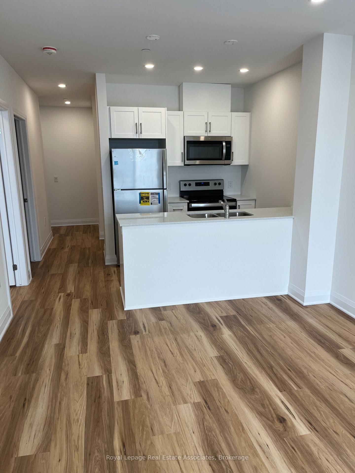 1936 Rymal Road E, Unit 502 - Photo 9