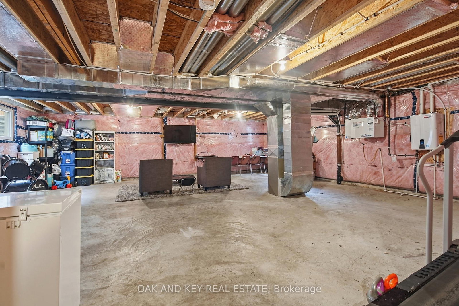 Listing Image 33