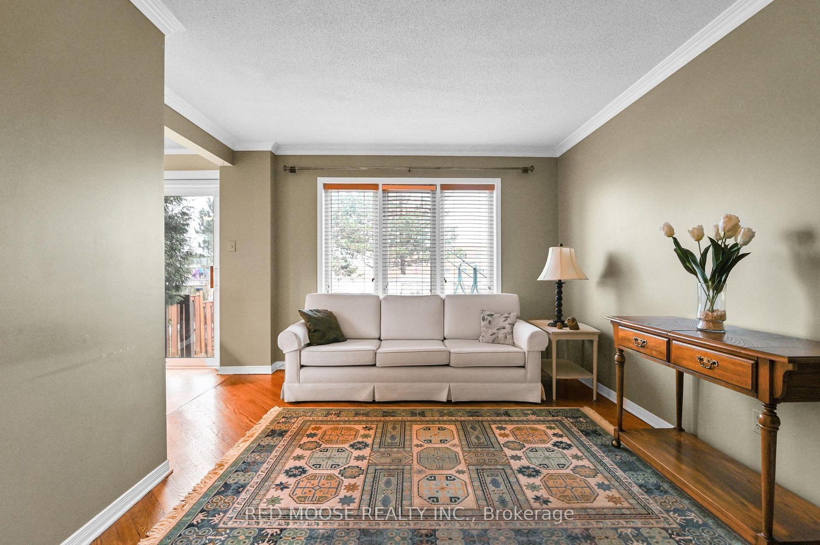 Listing Image 17