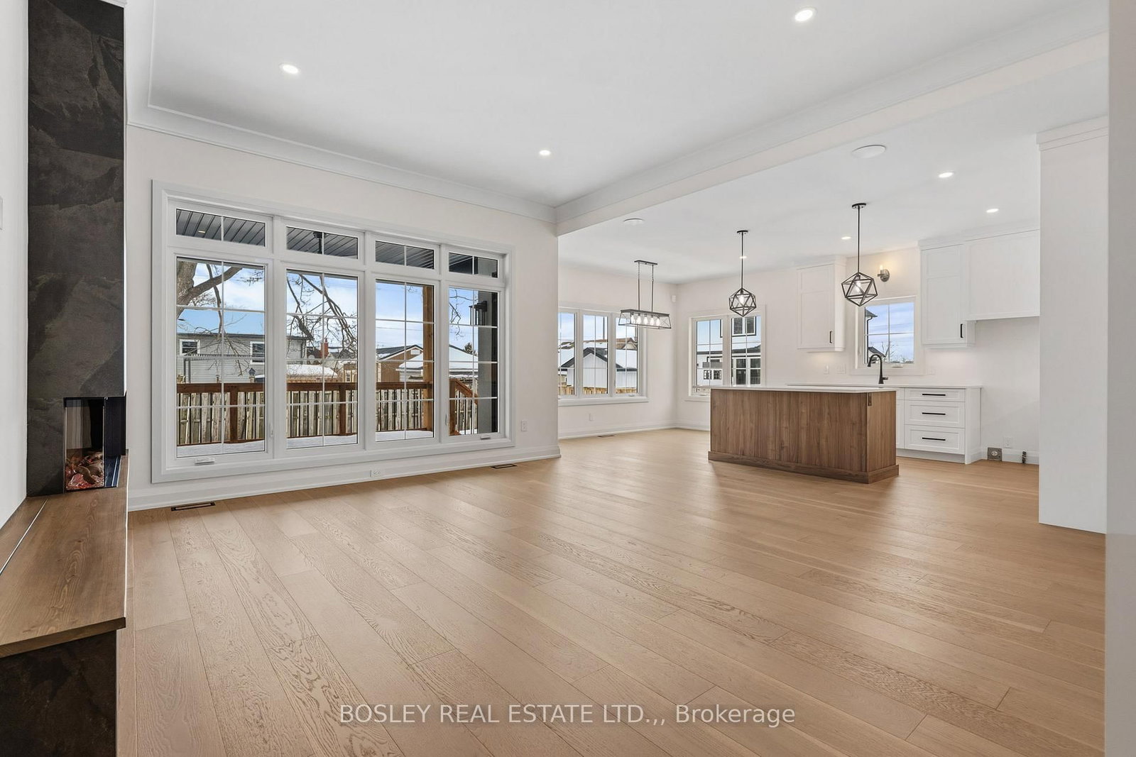 Detached House for sale at 60 Pleasant Avenue, Fort Erie, Ontario, L0S 1N0 - Ridgeway - MLS: X12964452