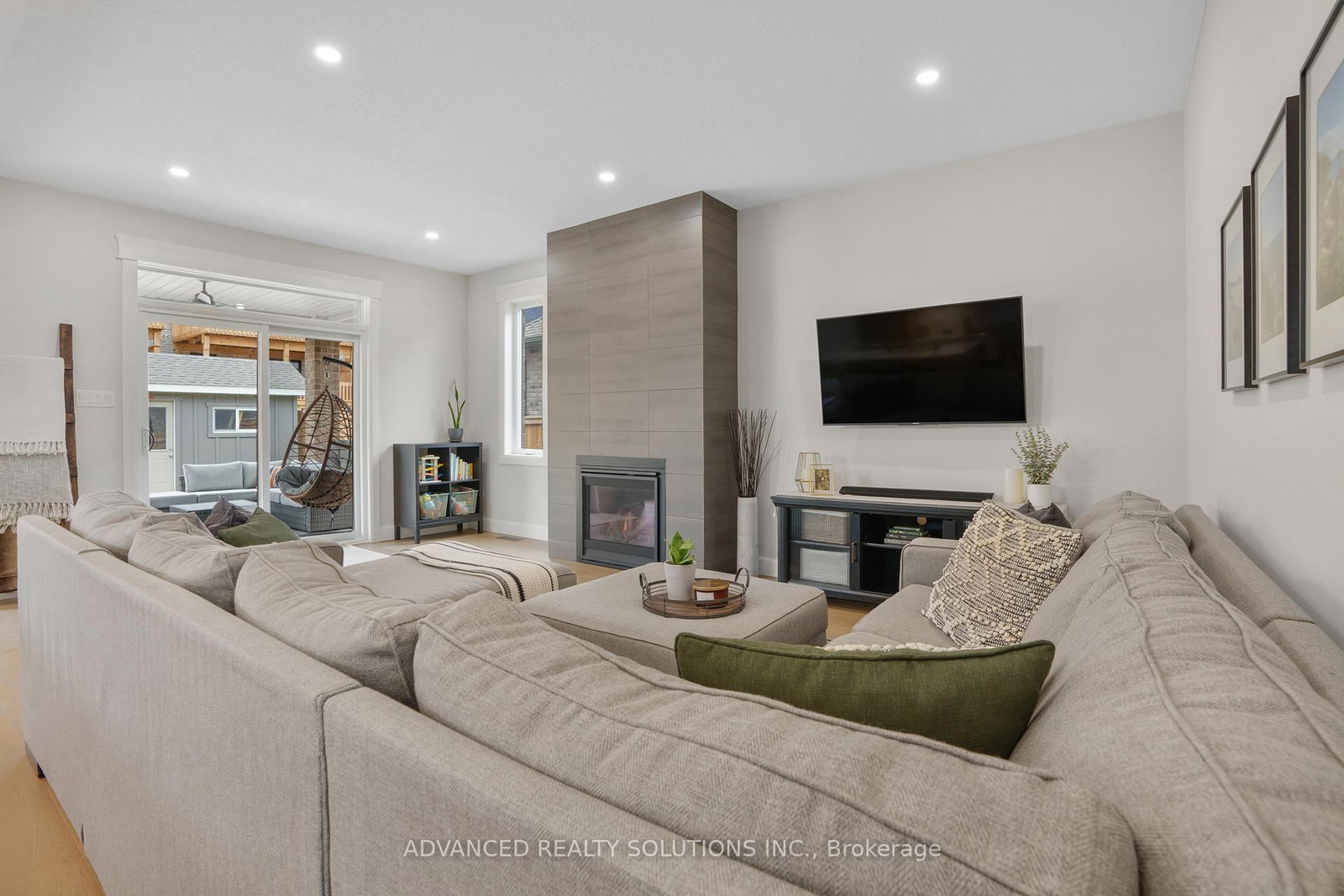 2209 Linkway Boulevard - Photo 7