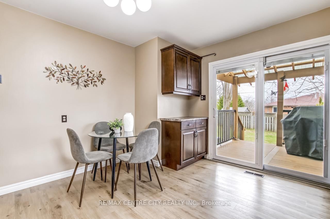 Detached House for sale at 50 Erinlea Drive, St. Thomas, Ontario, N5R 5P1 - St. Thomas - MLS: X12964494