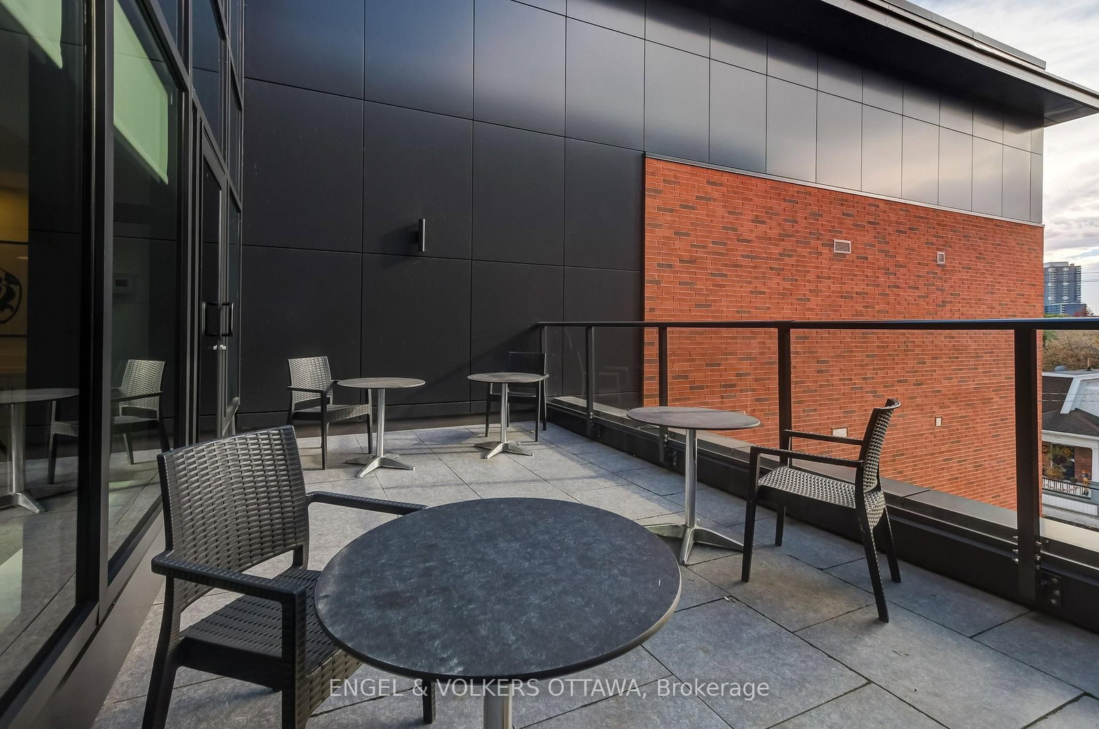 280 Crichton Street, Unit 302 - Photo 28