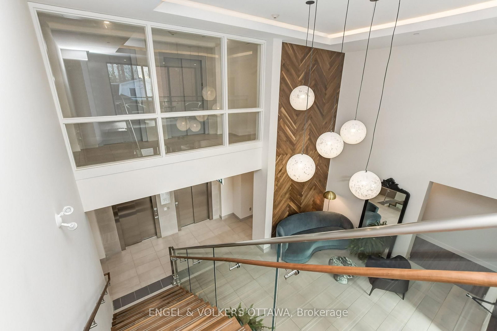 280 Crichton Street, Unit 302 - Photo 5