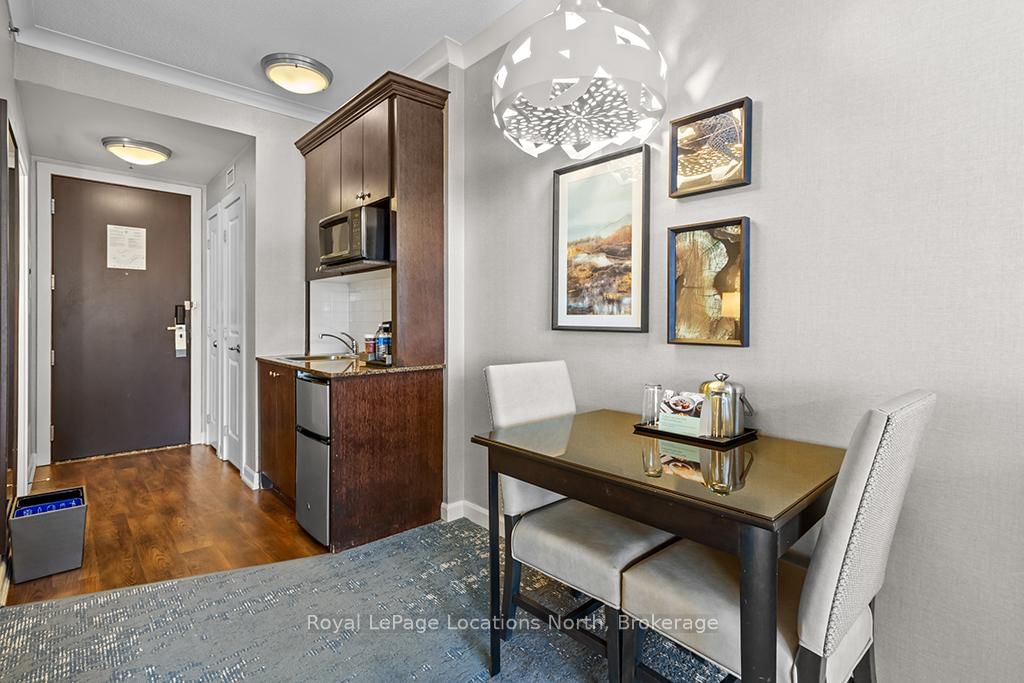 220 GORD CANNING Drive, Unit 313 - Photo 7