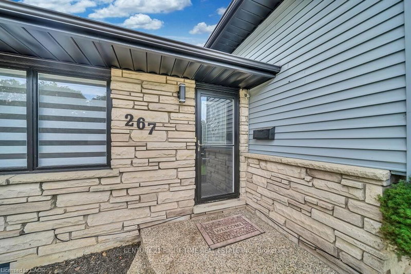 267 ERB St E, Waterloo, N2J 1N6 | Image 3