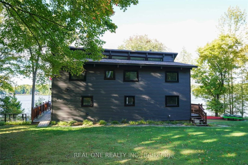 1 Muskoka Estates Road