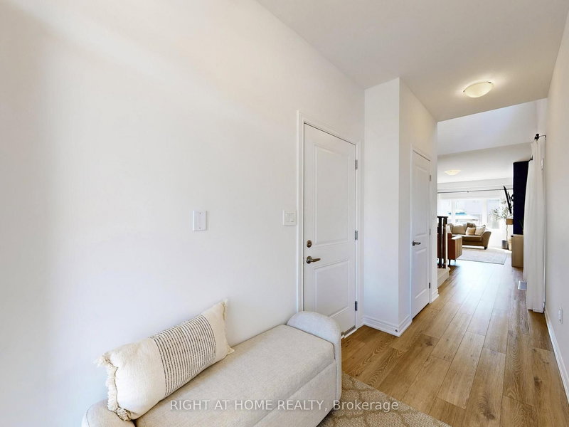 39 Baker Lane, Brant, N3L 0J7 | Image 3