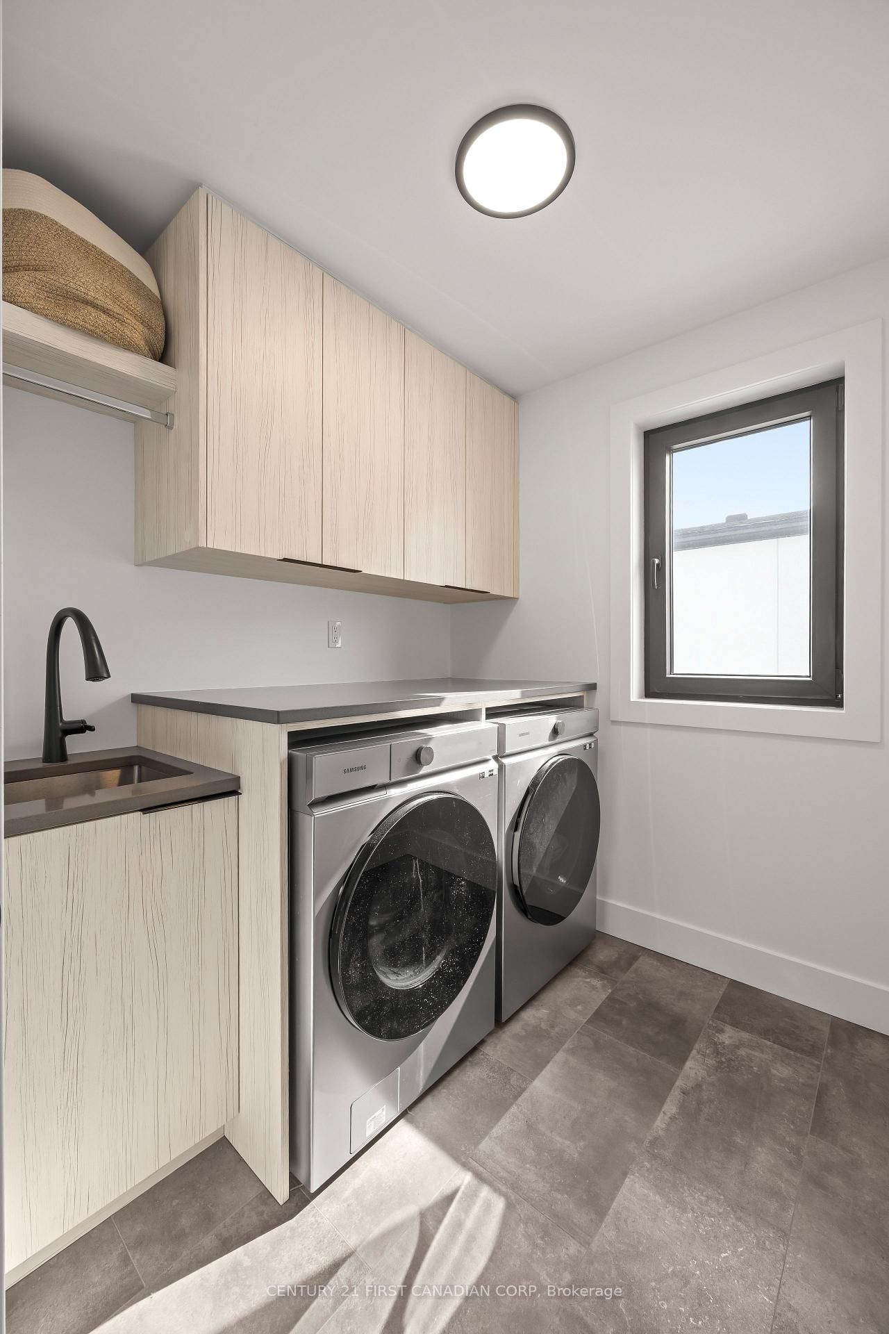 2258 Wickerson Road - Photo 32