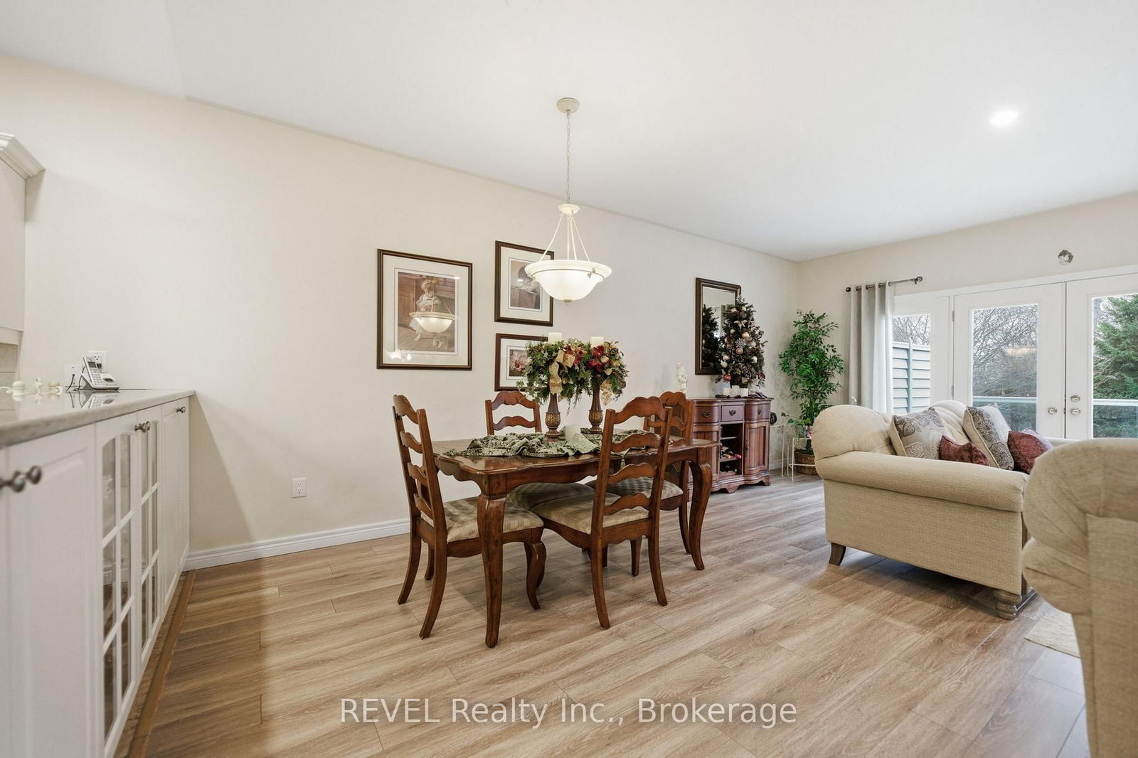 6295 Forest Ridge Drive - Photo 17