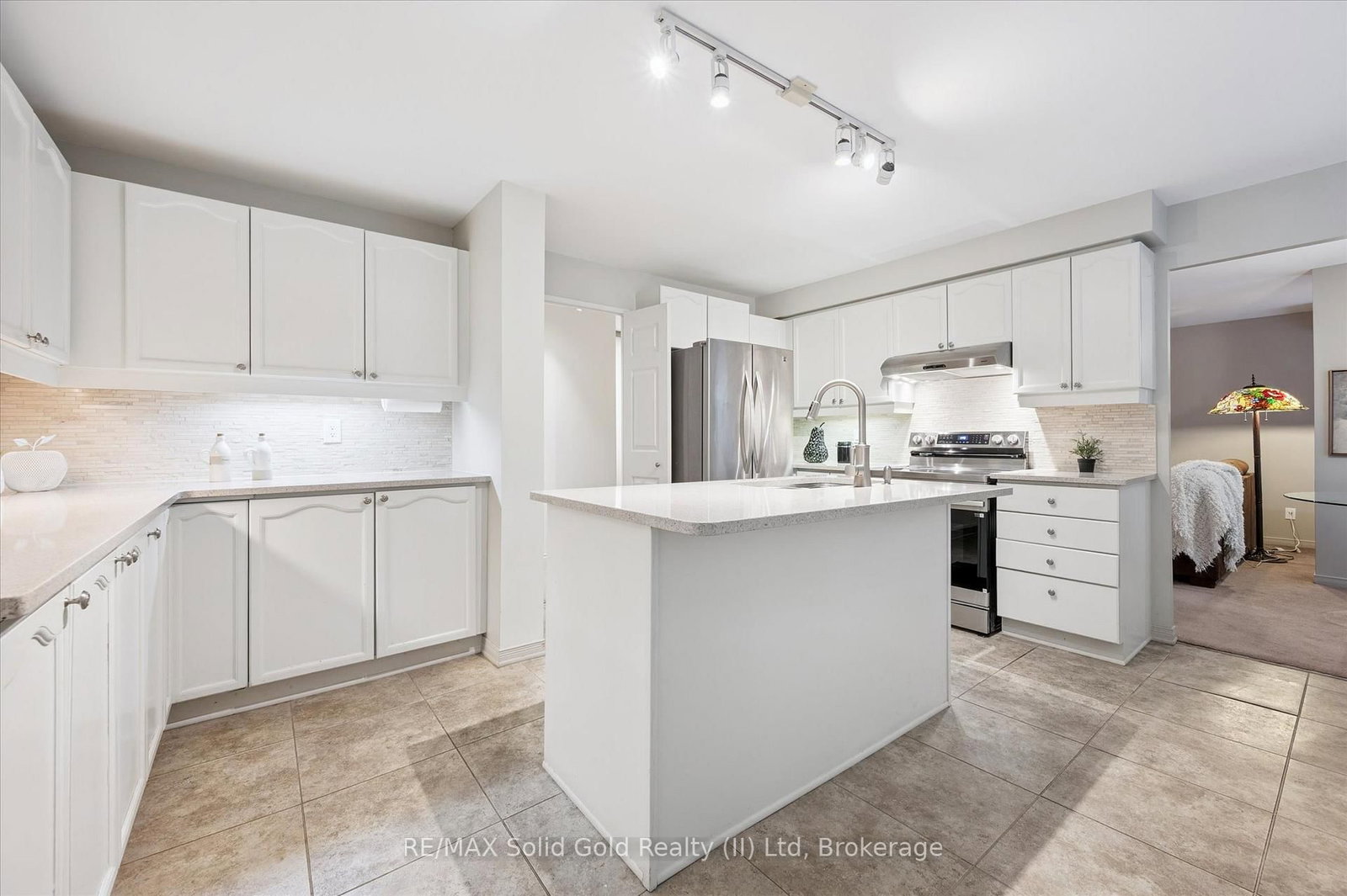 300 Keats Way, Unit 504 - Photo 13