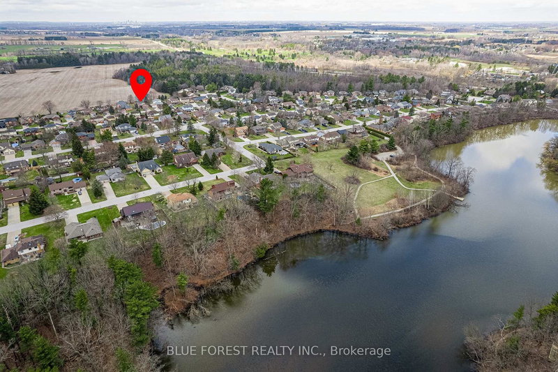 129 Wheeler Ave, Thames Centre, N0L 1G2 | Image 2