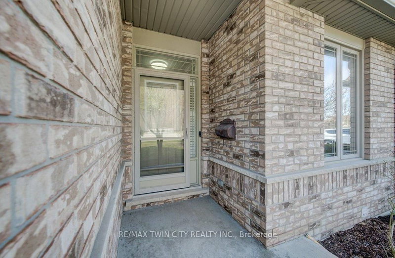 17 - 20 Isherwood Ave, Cambridge, N1R 8P9 | Image 2