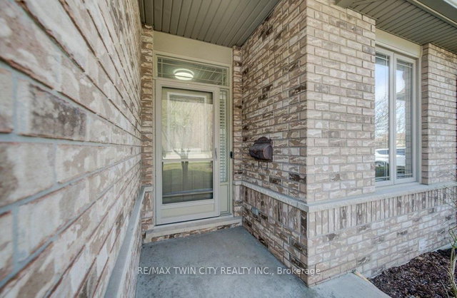 17 - 20 Isherwood Avenue