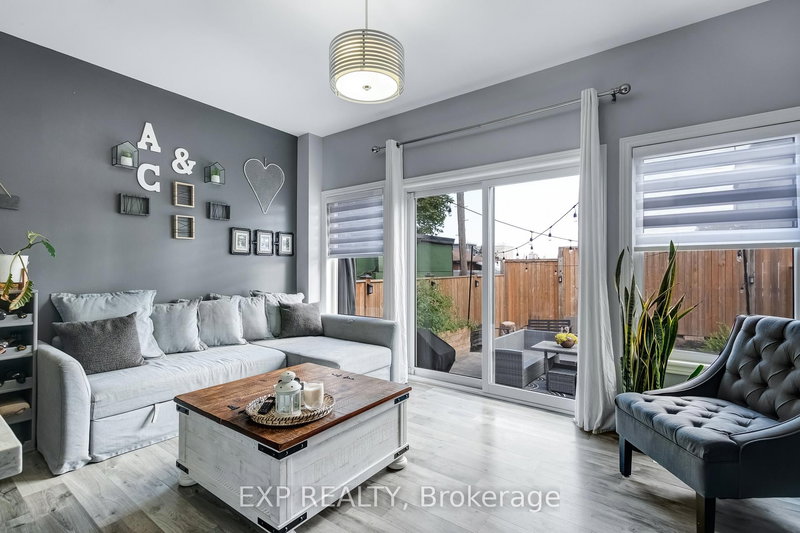 688 Dunn Ave, Hamilton, L8H 6M6 | Image 3