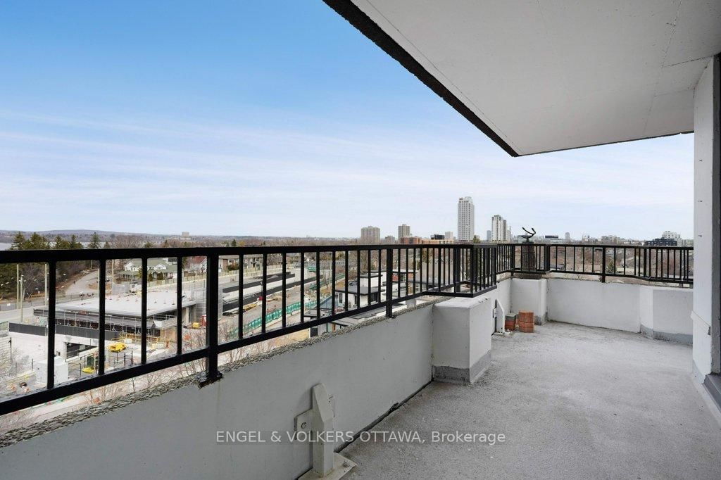 370 Dominion Avenue, Unit 803 - Photo 18