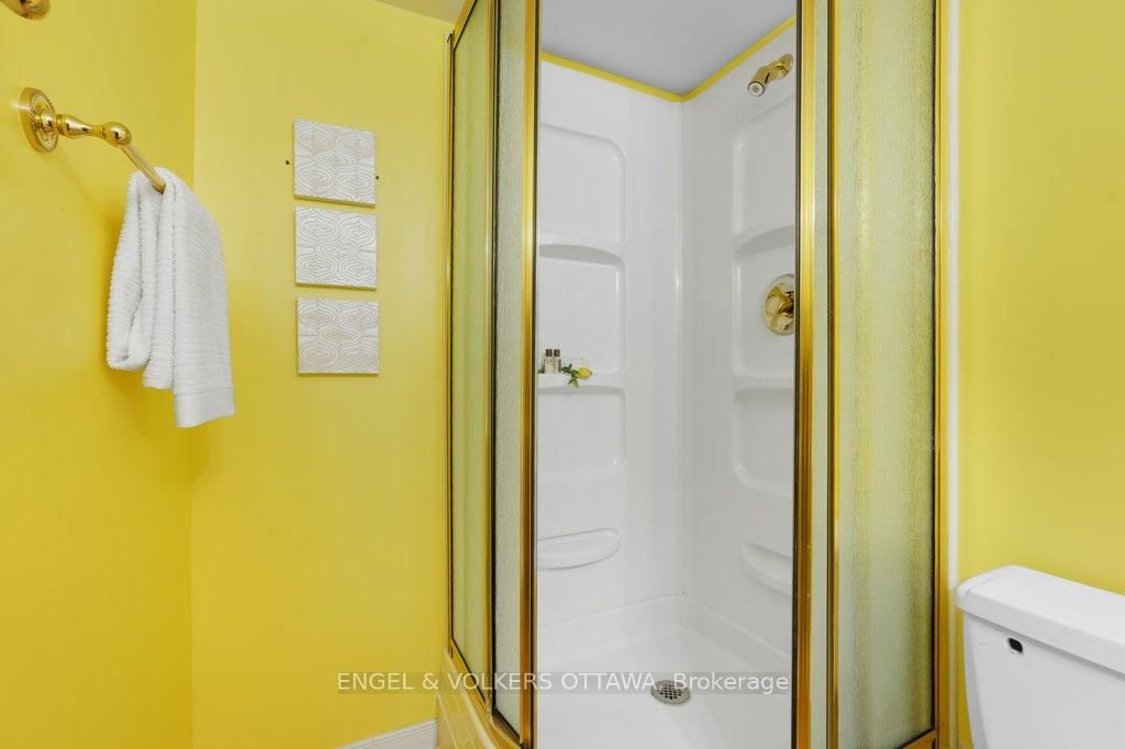 370 Dominion Avenue, Unit 803 - Photo 29