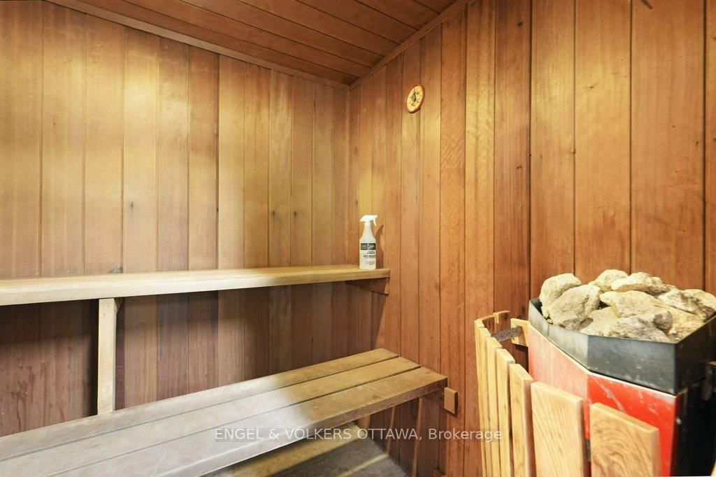 370 Dominion Avenue, Unit 803 - Photo 32