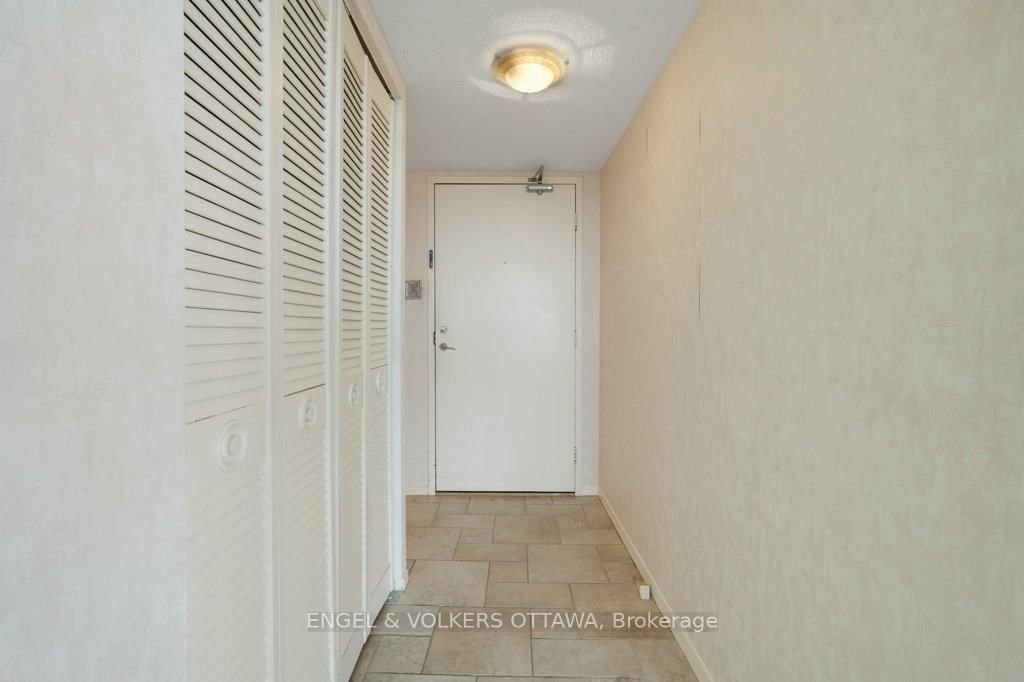370 Dominion Avenue, Unit 803 - Photo 4