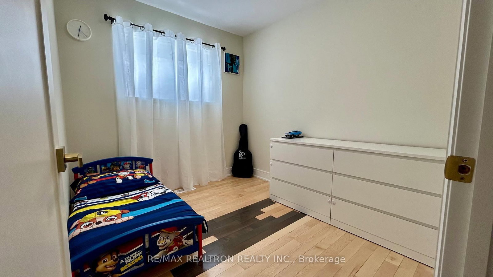 Detached House for sale at 62 Hillcrest Drive, Quinte West, Ontario, K8V 0M6 - Murray Ward - MLS: X12965050