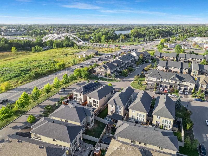 327 BALLINVILLE Circ, Ottawa, K4M 0C4 | Image 3