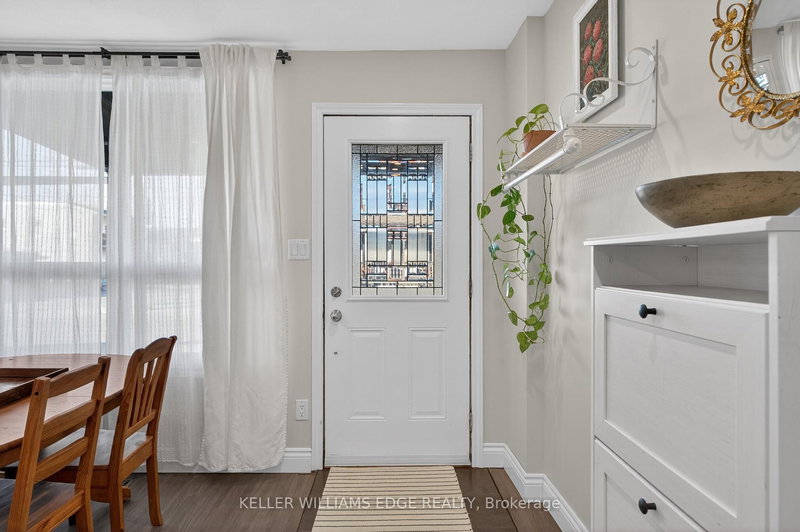 262 Britannia Ave, Hamilton, L8H 1X8 | Image 2