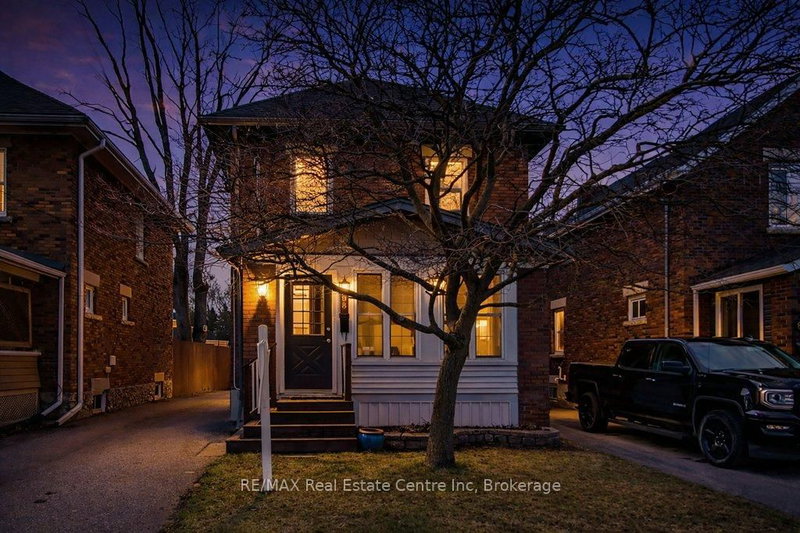 598 Woolwich St, Guelph, N1H 3Y2 | Image 2