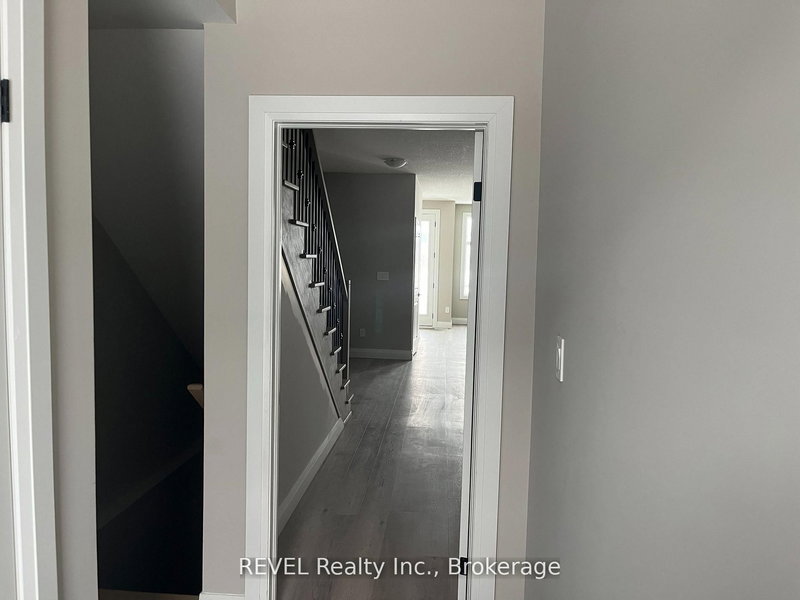 16 KEYSTONE Tr, Welland, L3B 0N8 | Image 3