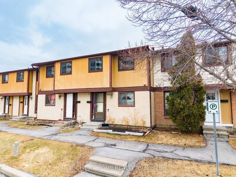 1324 Belgate Way, Ottawa, K1J 8P9 | Image 3