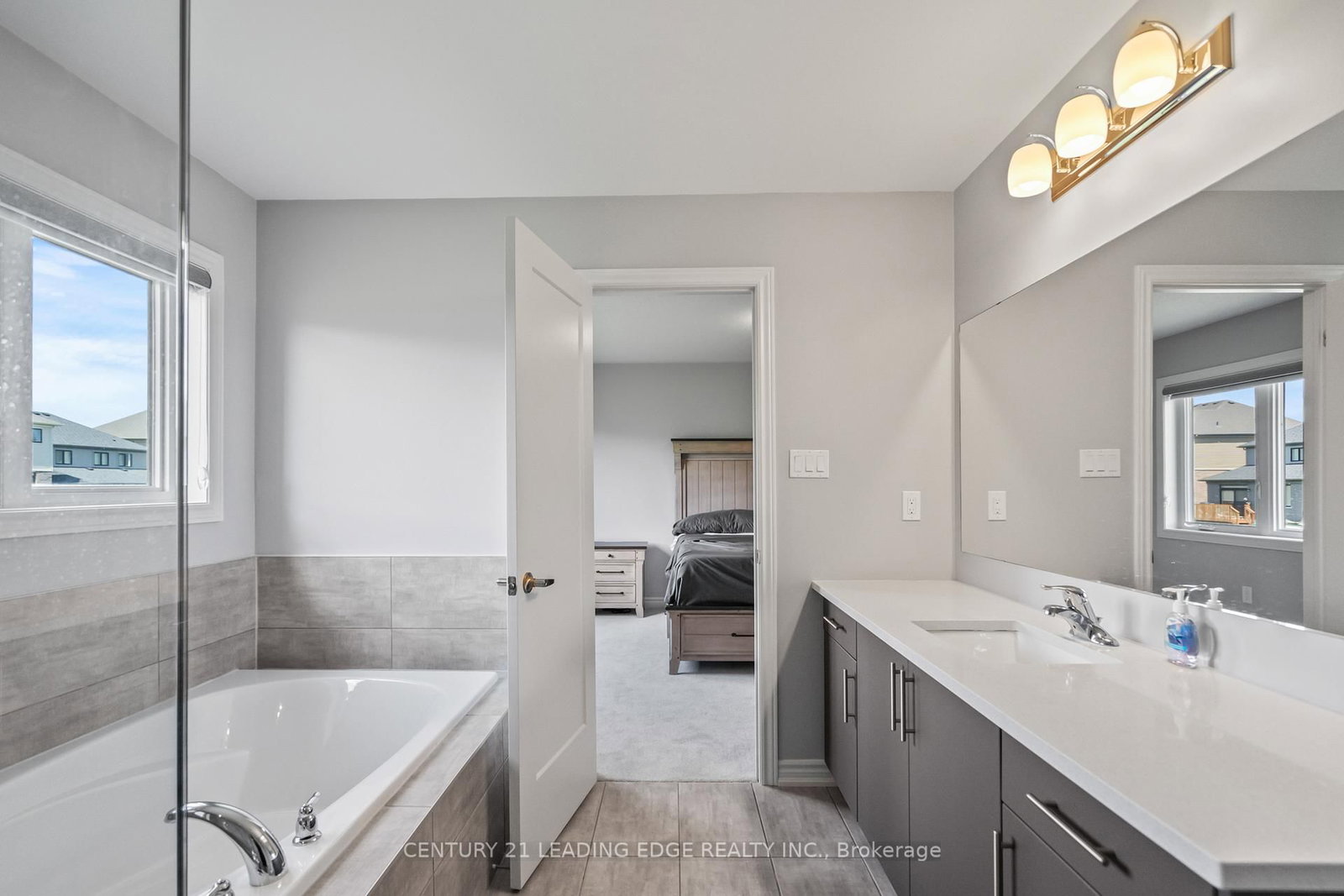 1097 Trailsview Avenue - Photo 30