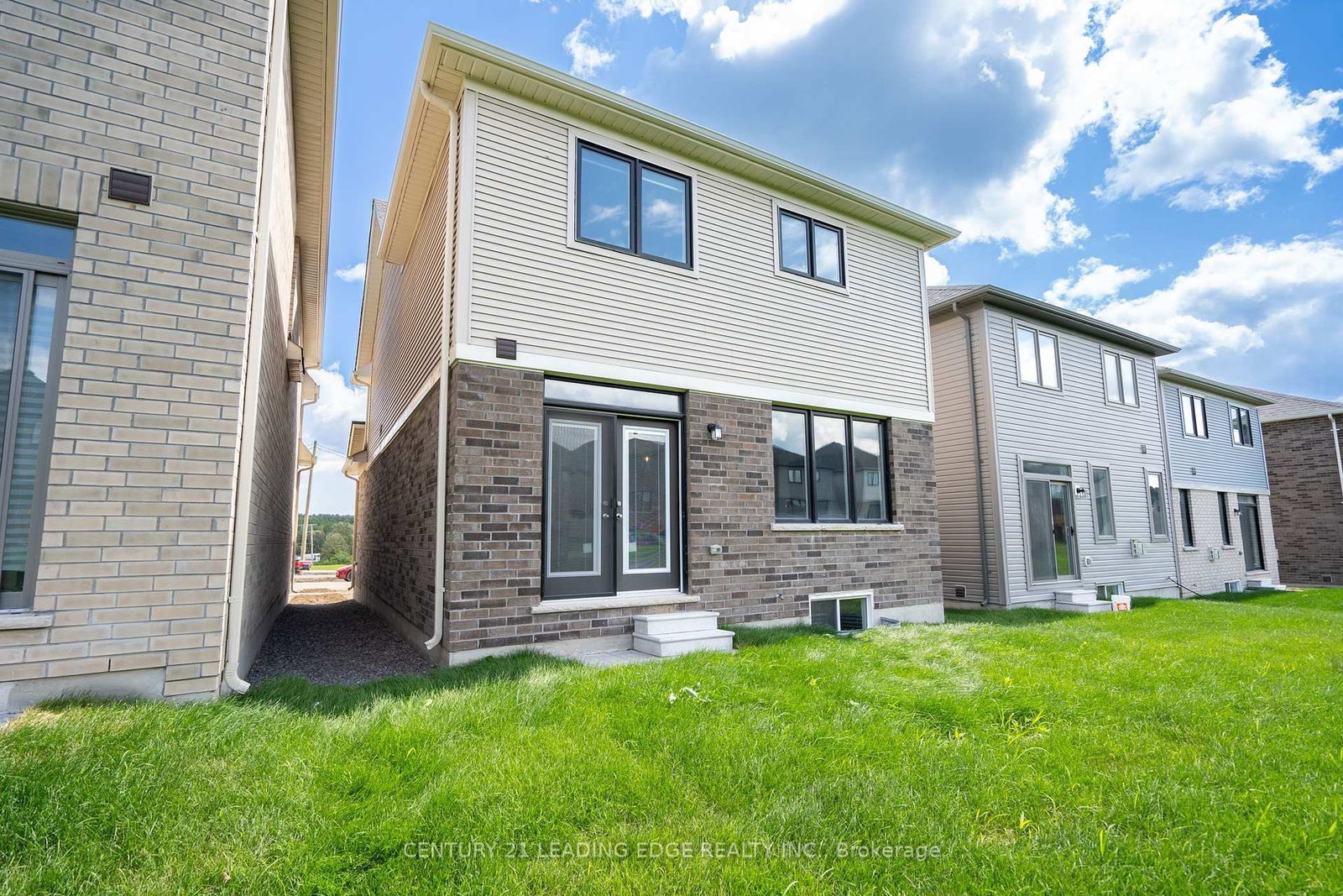 1097 Trailsview Avenue - Photo 41