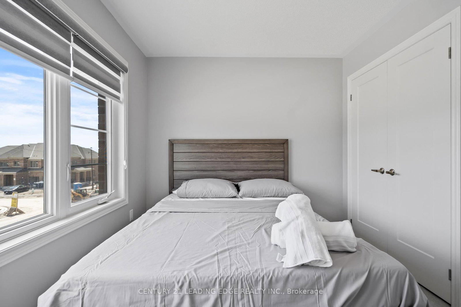 1097 Trailsview Avenue - Photo 37