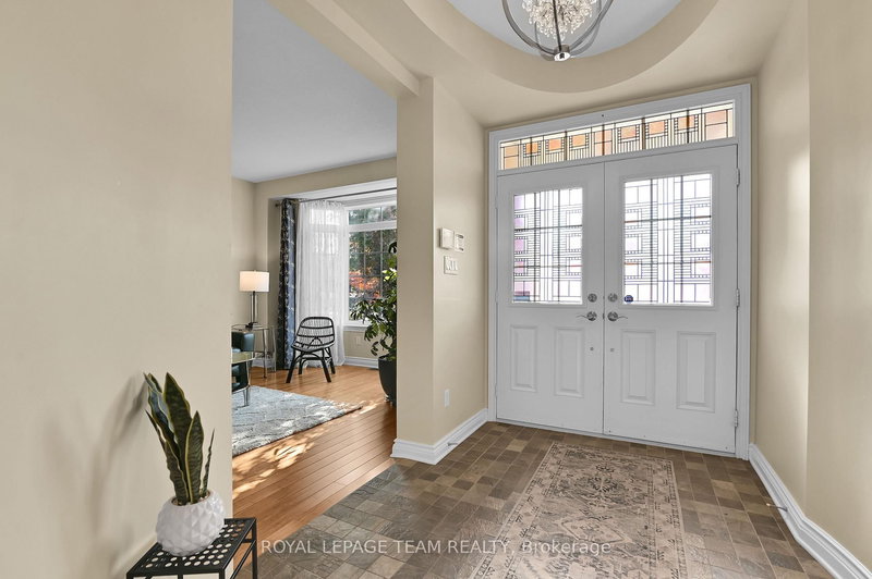 756 Kilbirnie Dr, Ottawa, K2J 0M2 | Image 3