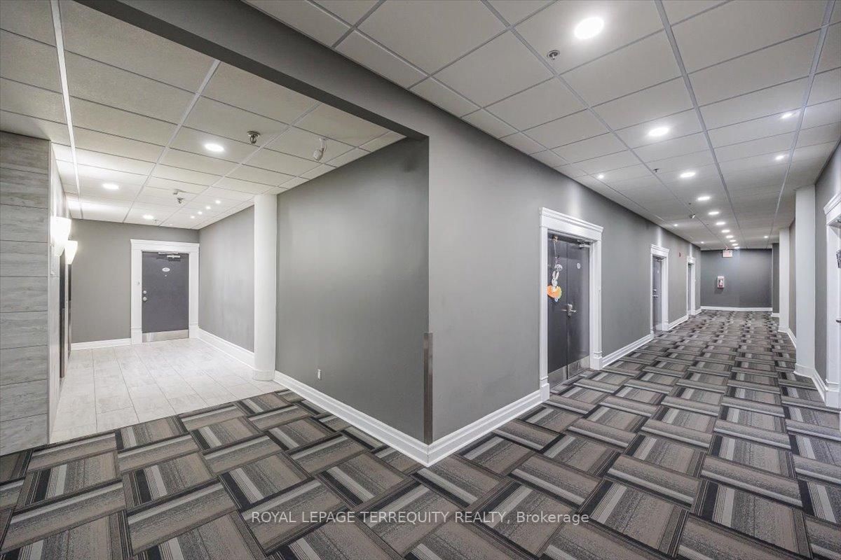 276 King Street W, Unit 301 - Photo 30