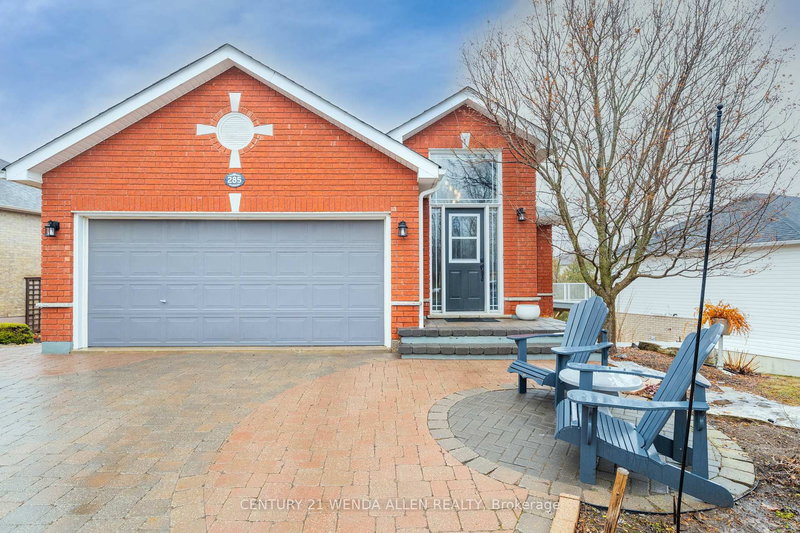 285 Woodward Ave, Selwyn, K9L 1K2 | Image 2