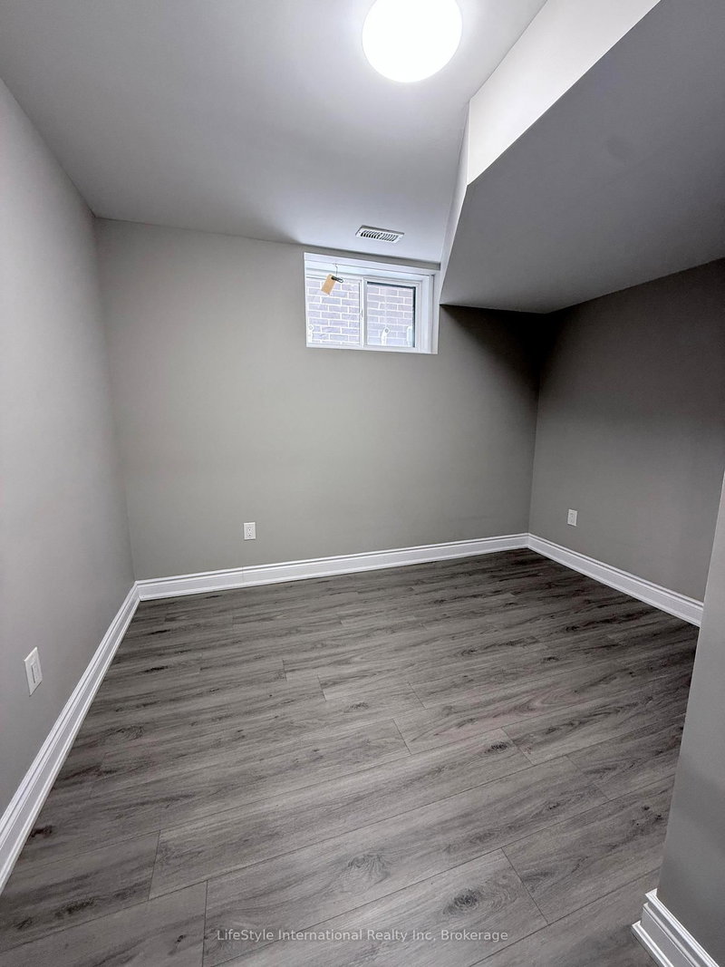 57 Keating St, Guelph, N1E 0S1 | Image 3