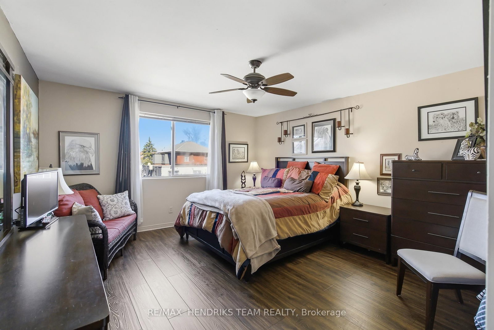 Detached House for sale at 229 Jarvis Street, Fort Erie, Ontario, L2A 2S7 - Central - MLS: X12966102