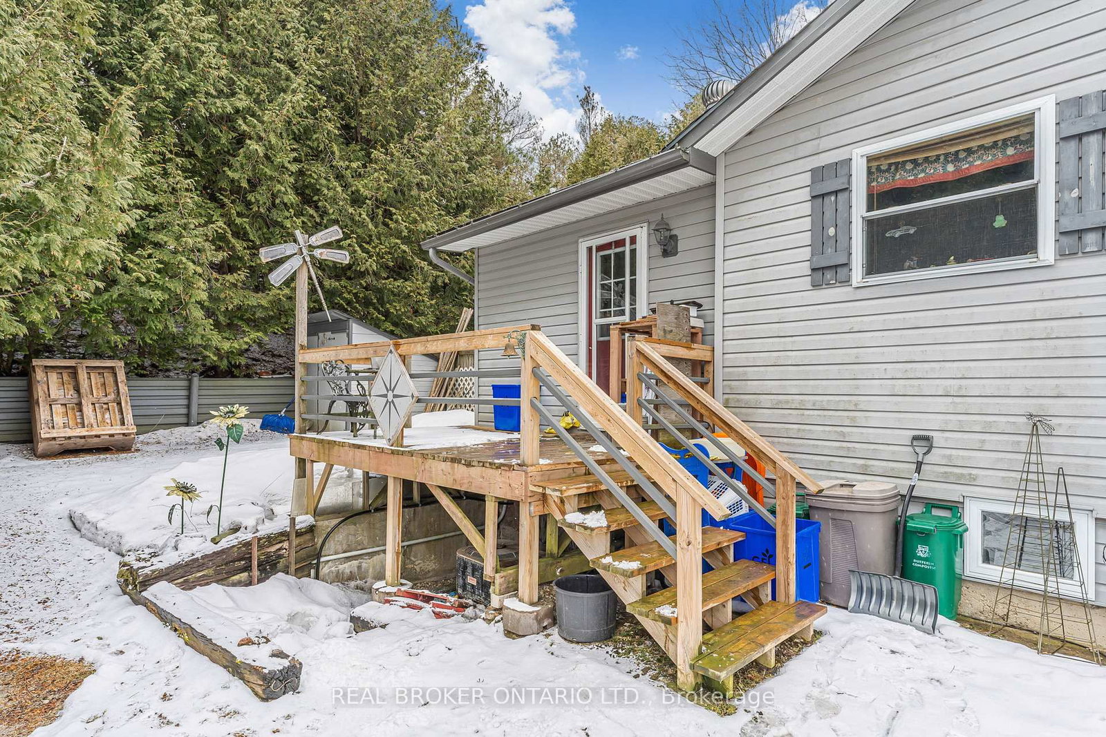 Listing Image 7