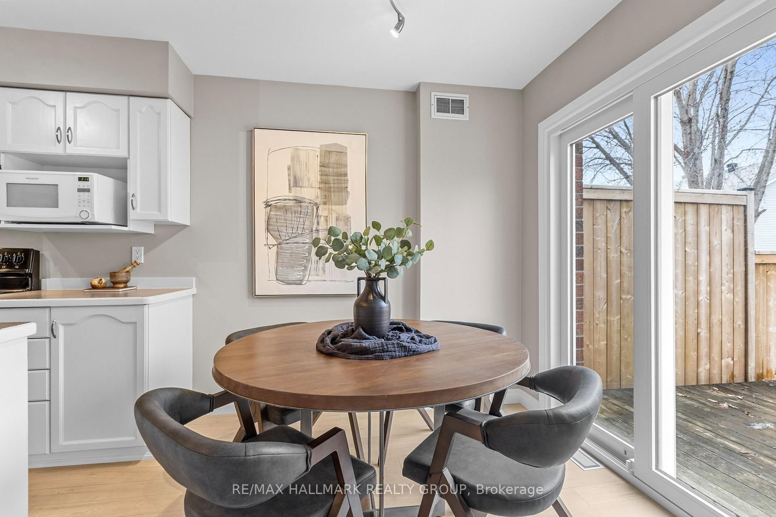 25 Oriska Way - Photo 12