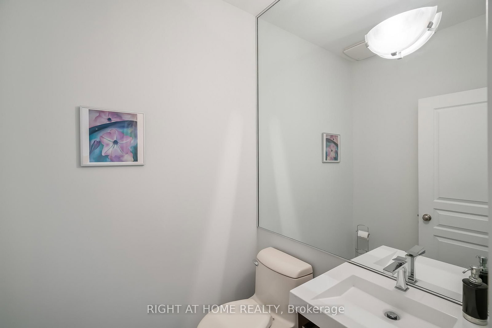 88 Lakeport Road, Unit 33 - Photo 18