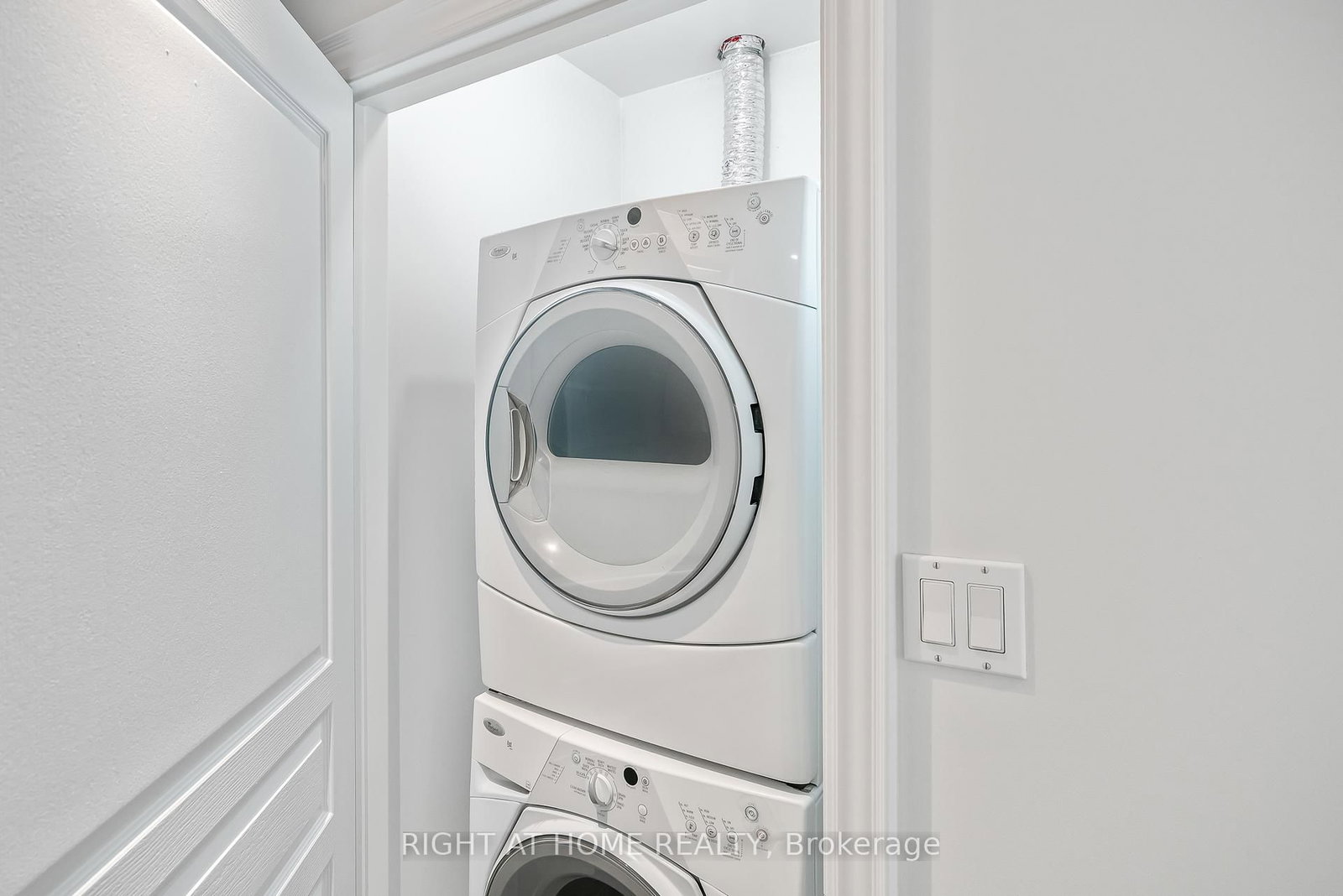 88 Lakeport Road, Unit 33 - Photo 20