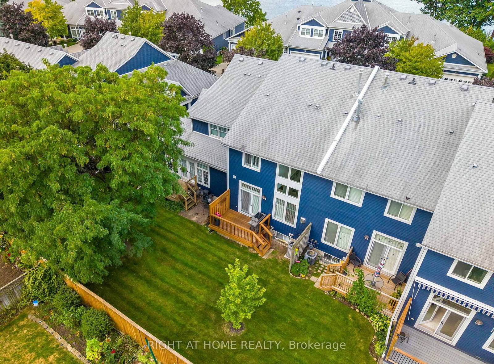 88 Lakeport Road, Unit 33 - Photo 39