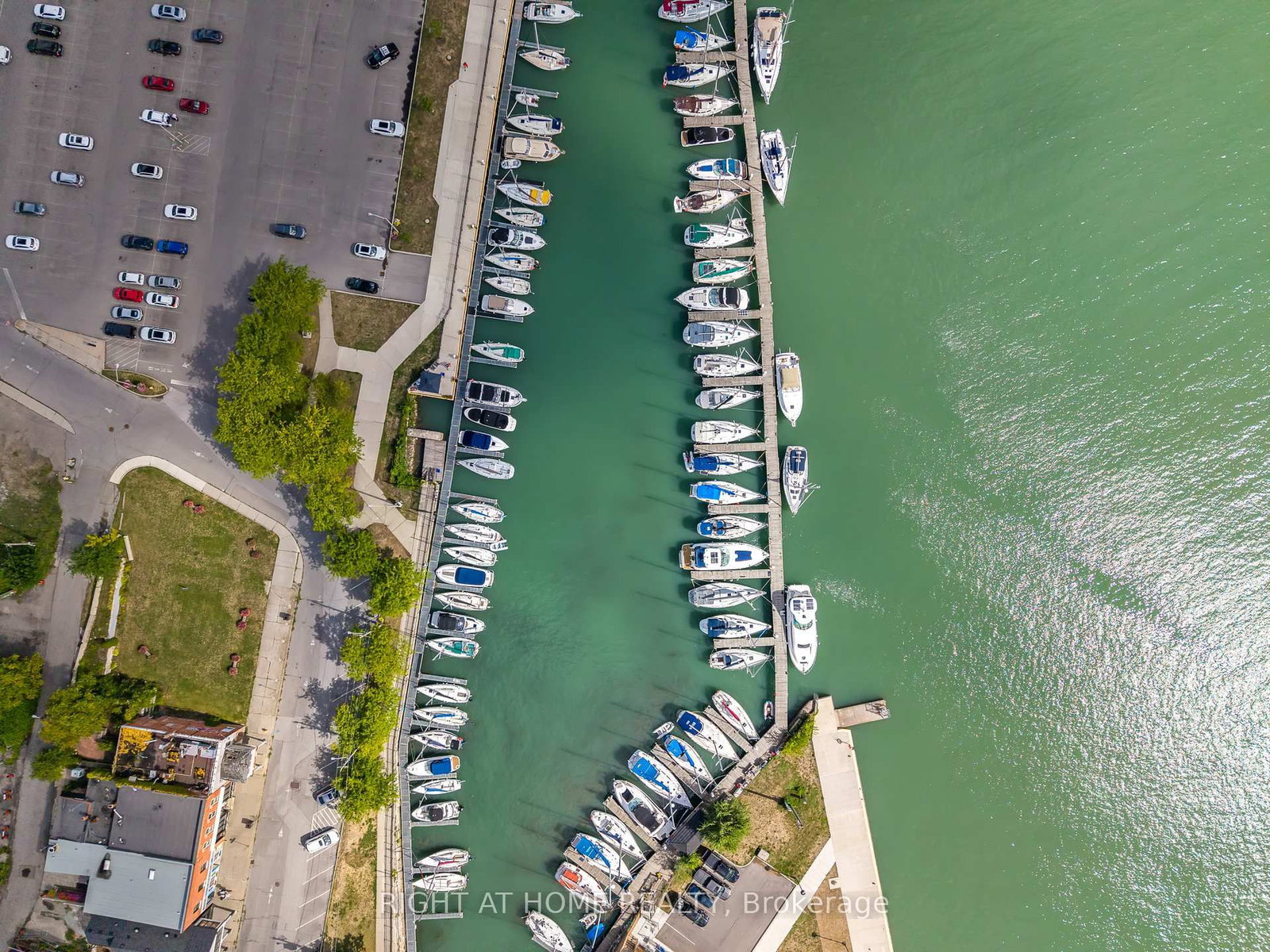 88 Lakeport Road, Unit 33 - Photo 47