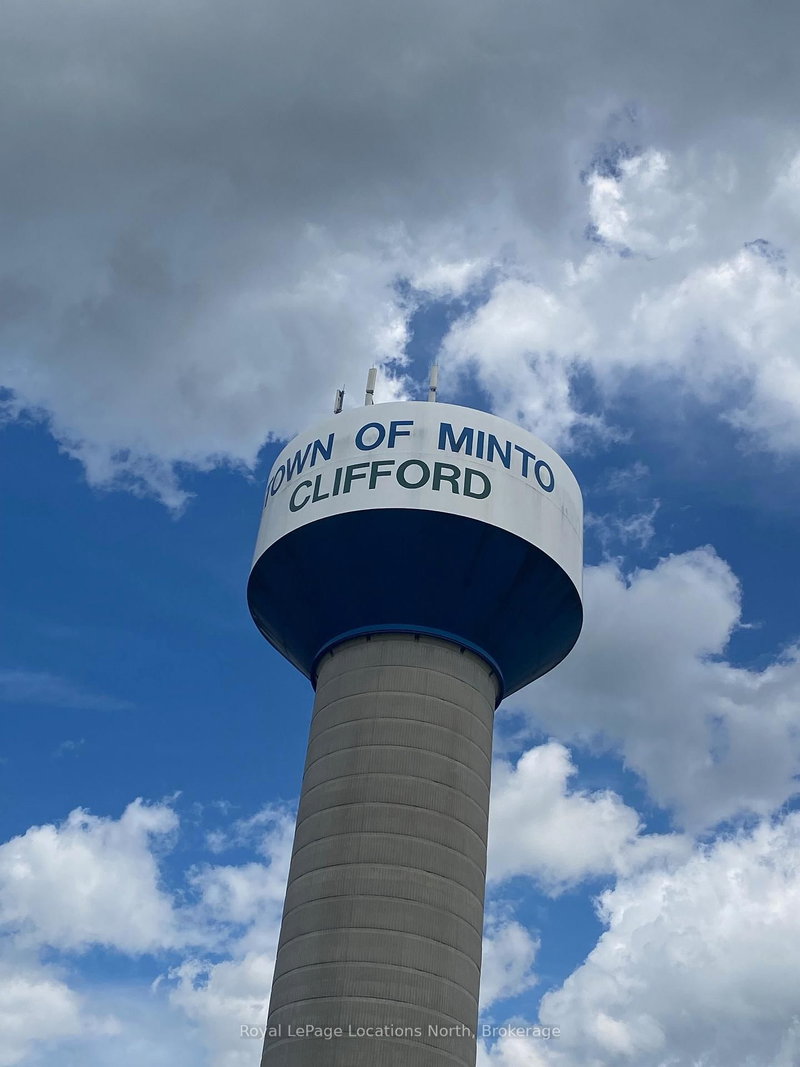 35 Nelson St W, Minto, N0G 1M0 | Image 2