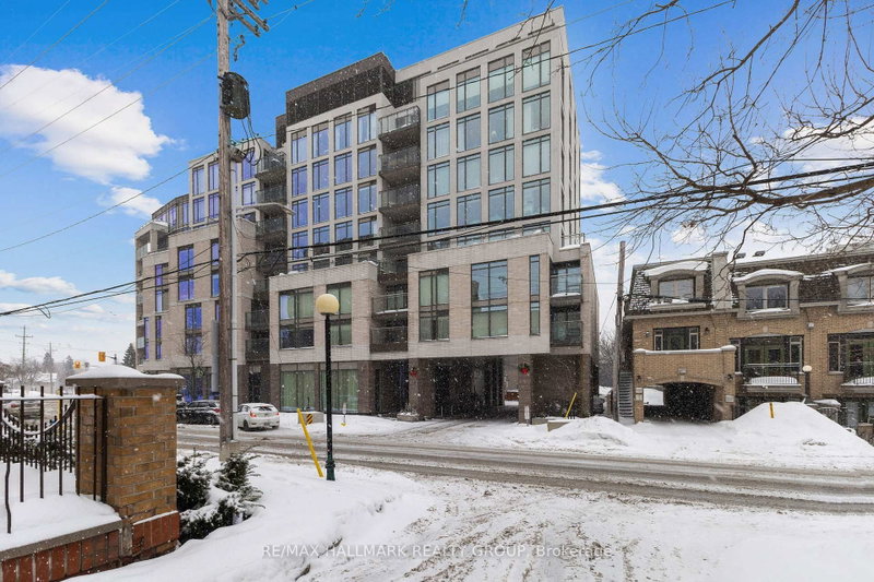 home for sale on 418-411 Mackay Street