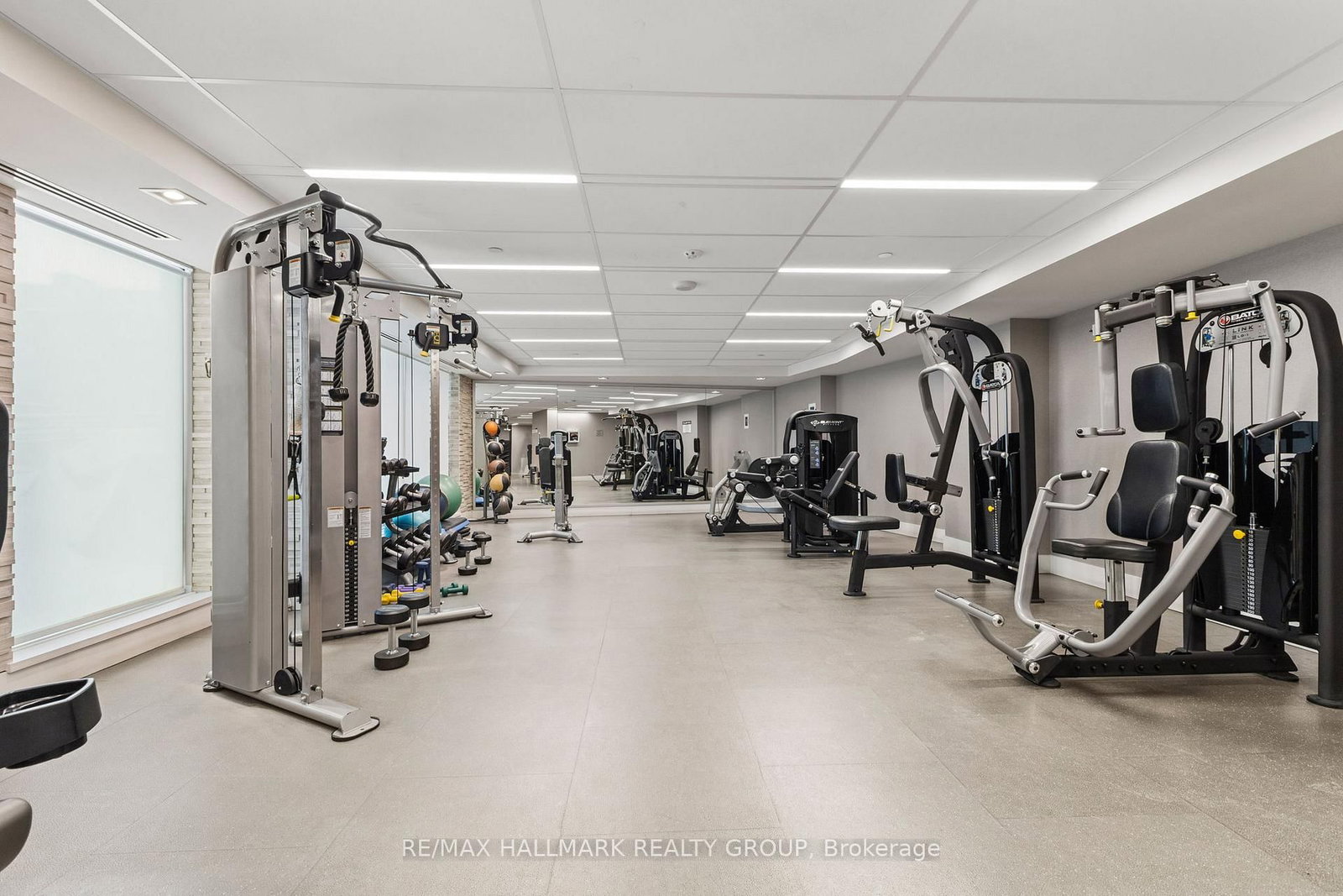 411 Mackay Street, Unit 418 - Photo 22