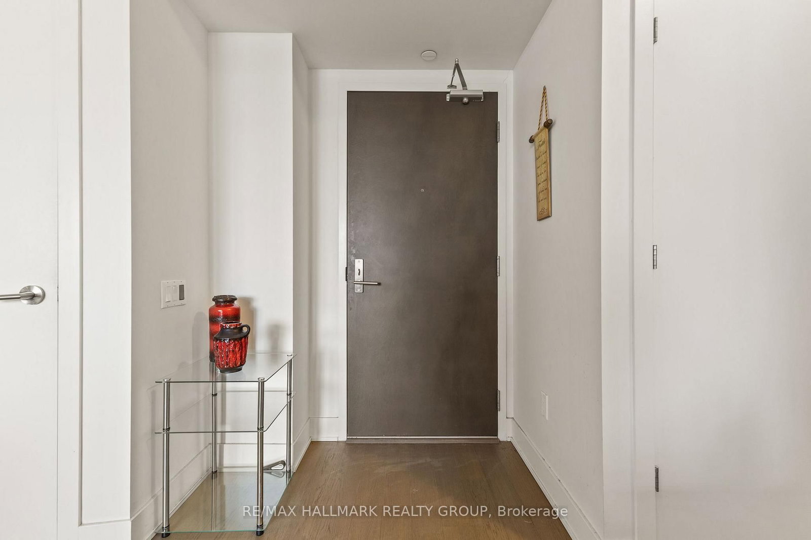 411 Mackay Street, Unit 418 - Photo 4